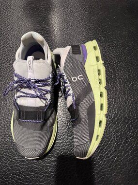 On Cloud Nova Running Shoes